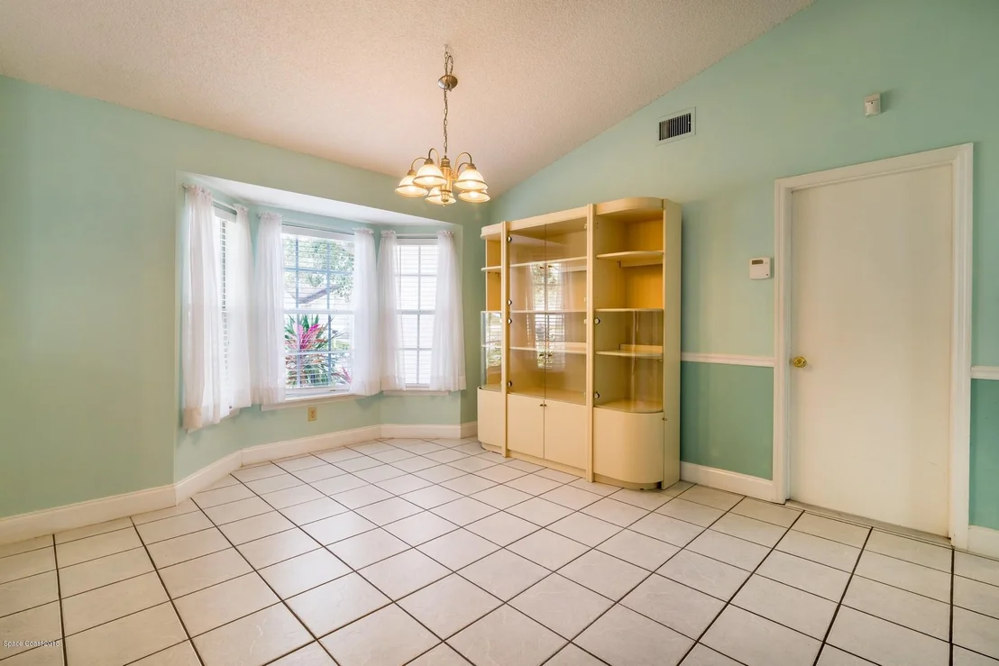 Photo of 119 Twin Lakes Road