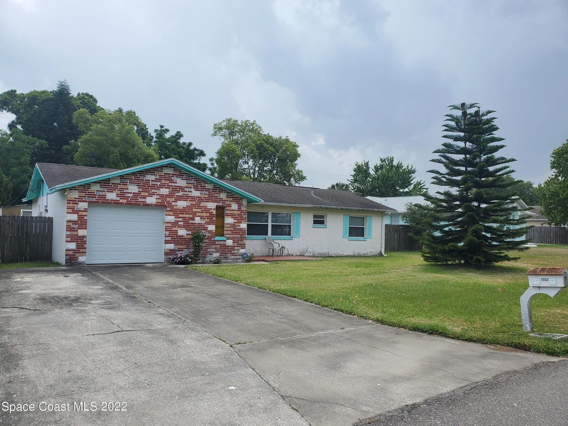 Photo of 1003 Albin Street