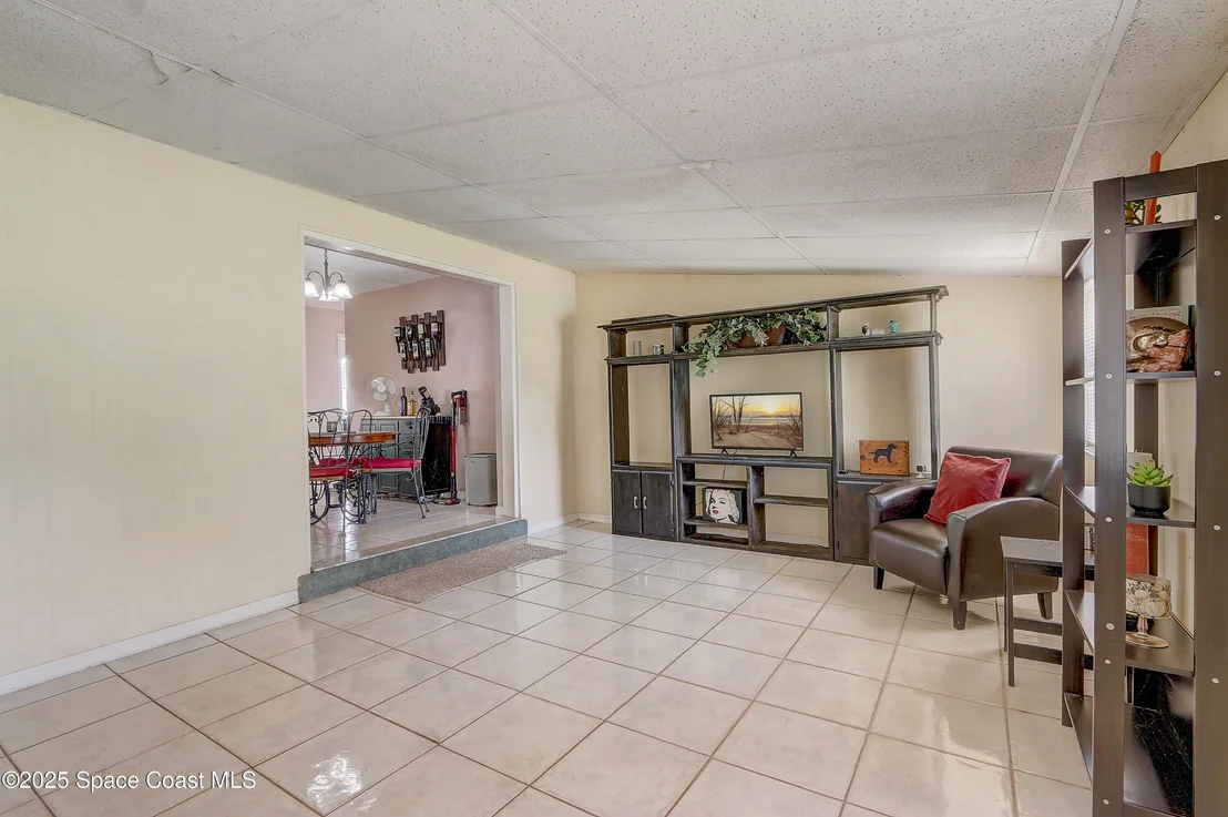Photo of 1032 Bernice Road