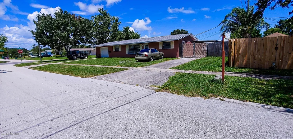 Photo of 1634 Sycamore Road