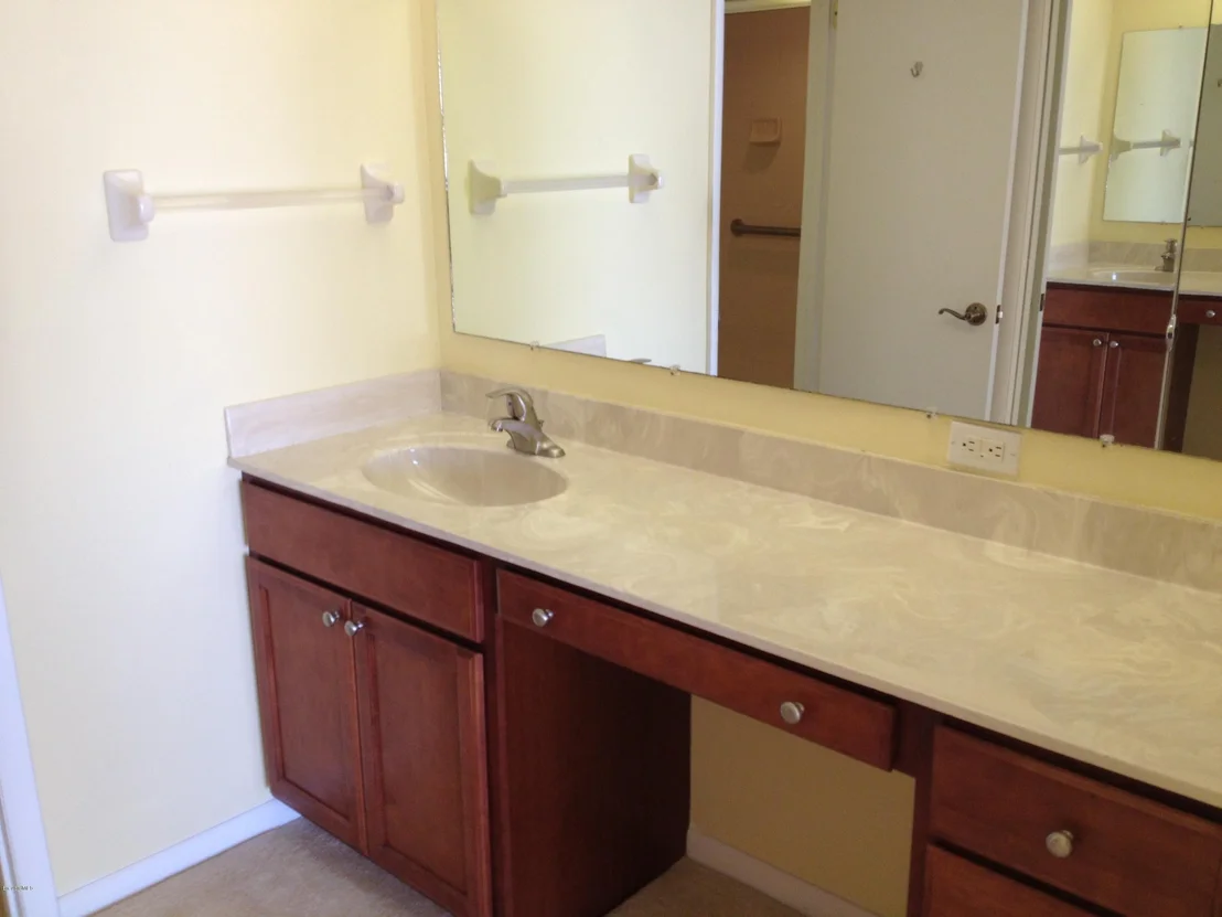 Photo of Unit 411 at 175 Highway A1a