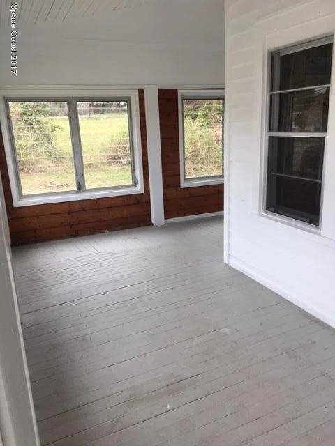 Photo of 801 Line Street