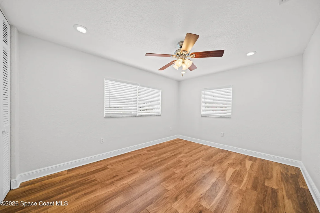 Photo of 309 Amherst Avenue