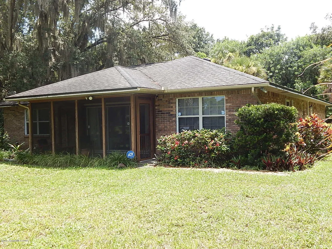 Photo of 245 Gray Road