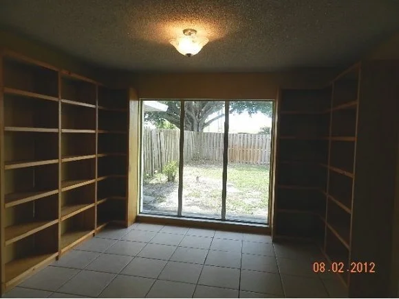 Photo of 770 NE Apollo