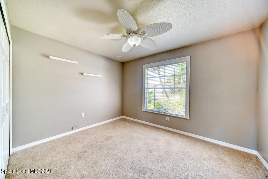 Photo of 5019 Alamanda Drive