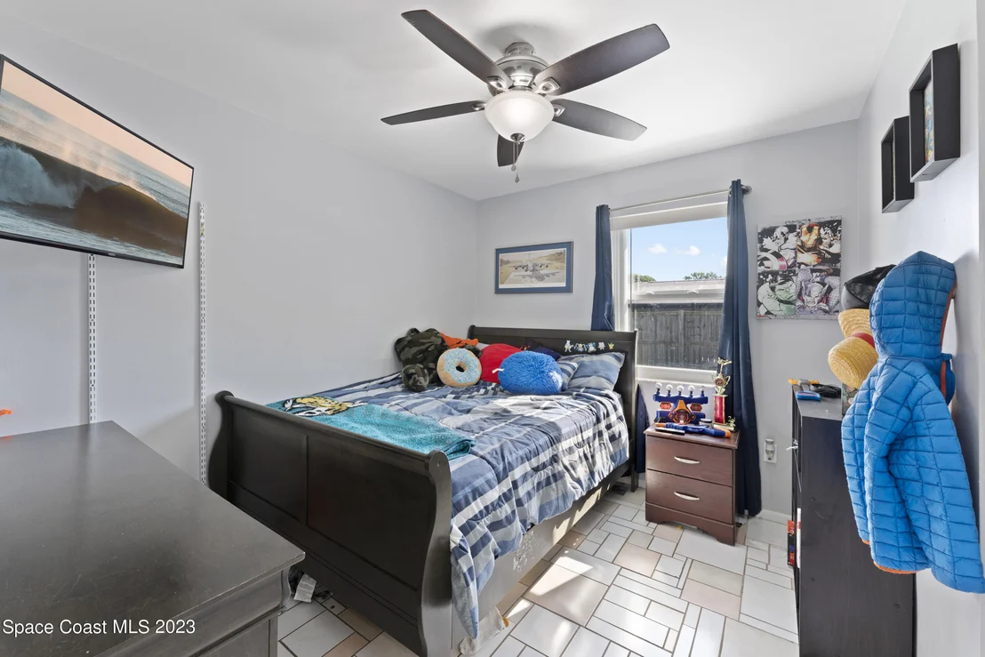 Photo of 1155 Wild Rose Drive NE