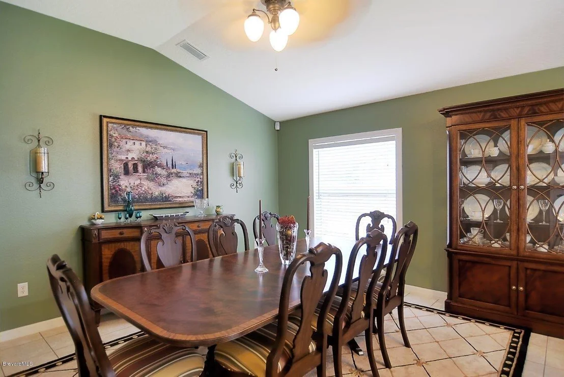 Photo of 695 Sedgewood Circle