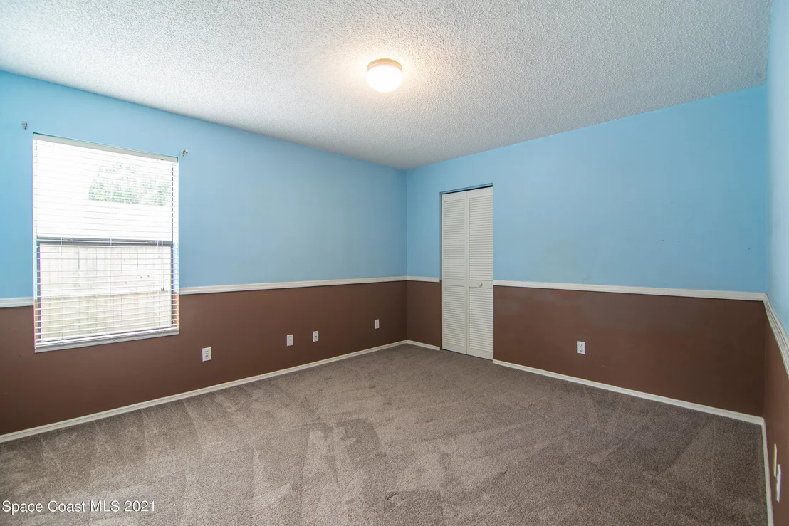 Photo of 928 Osprey Lane