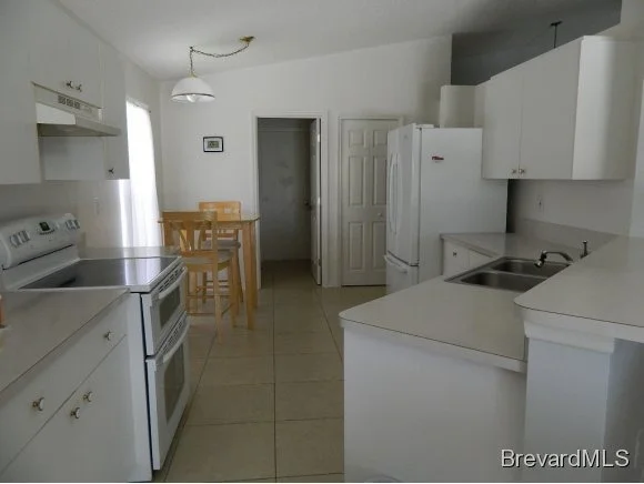 Photo of 490 Wickham Lakes