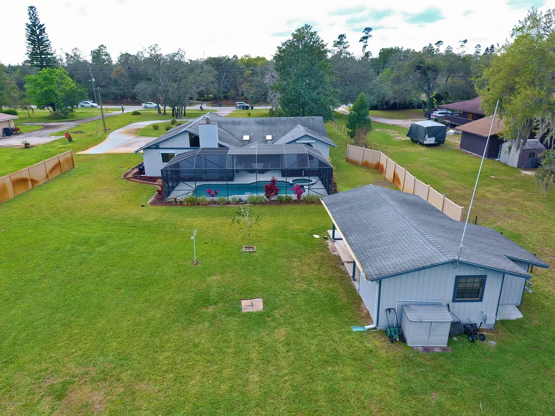 Photo of 1355 War Eagle Boulevard