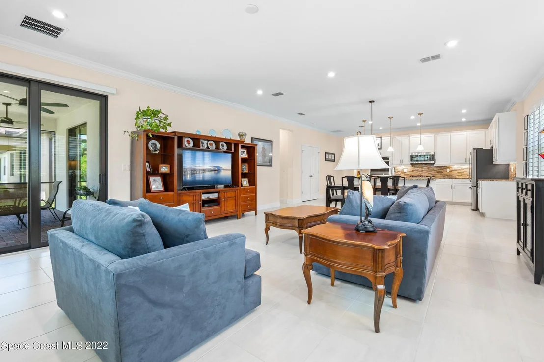 Photo of 1645 Willows Square