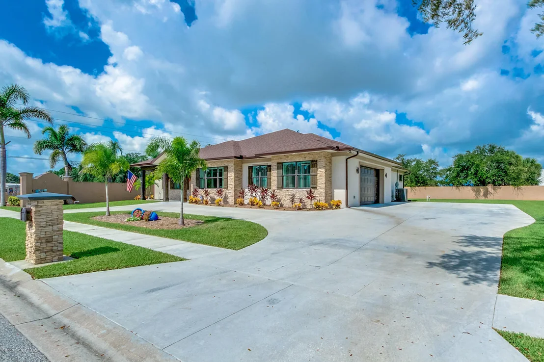 Photo of 1388 Centennial Way