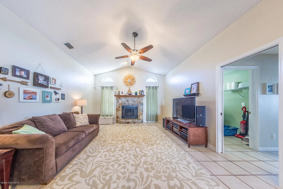 Photo of 3058 Pineda Crossing Drive