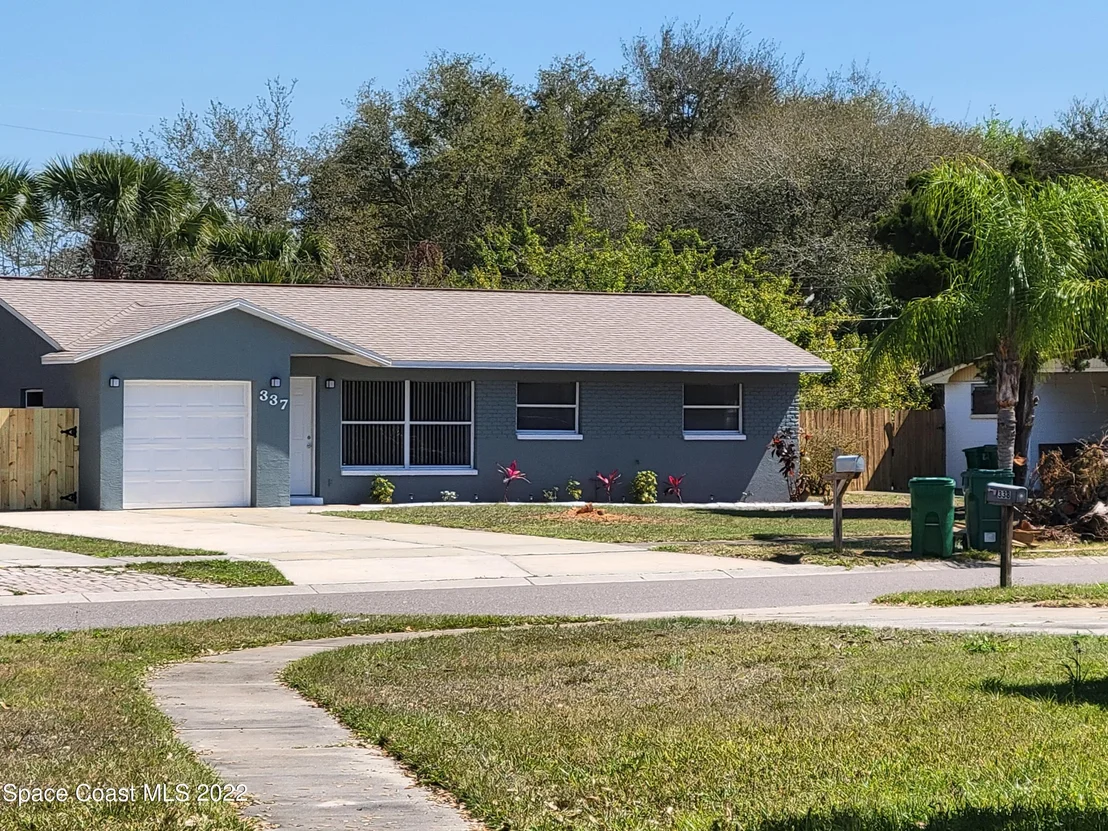 Photo of 337 Ponce De Leon Avenue