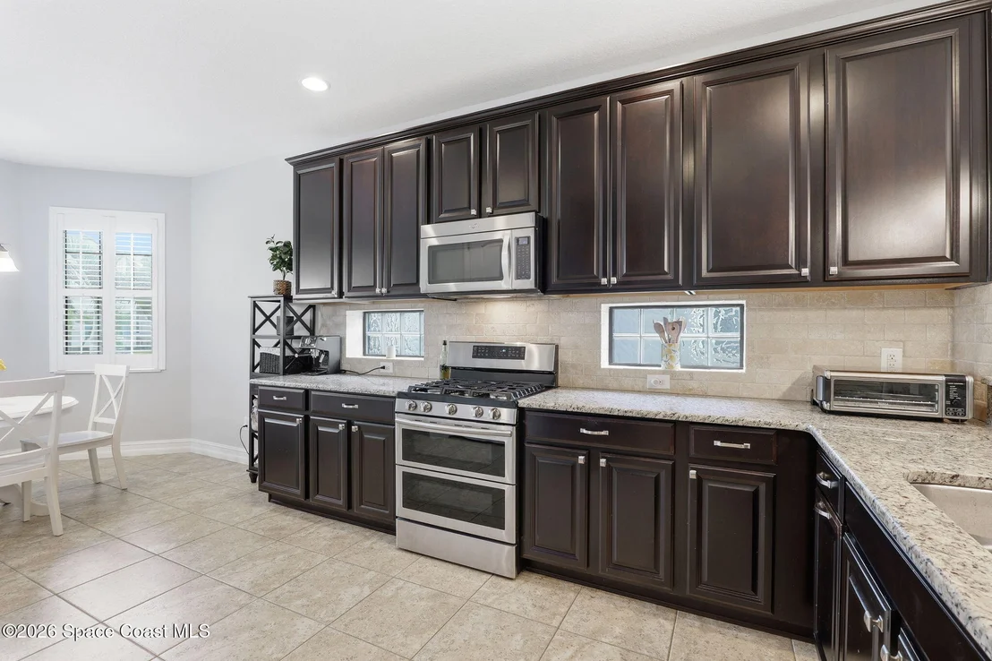 Photo of 955 Shiloh Drive