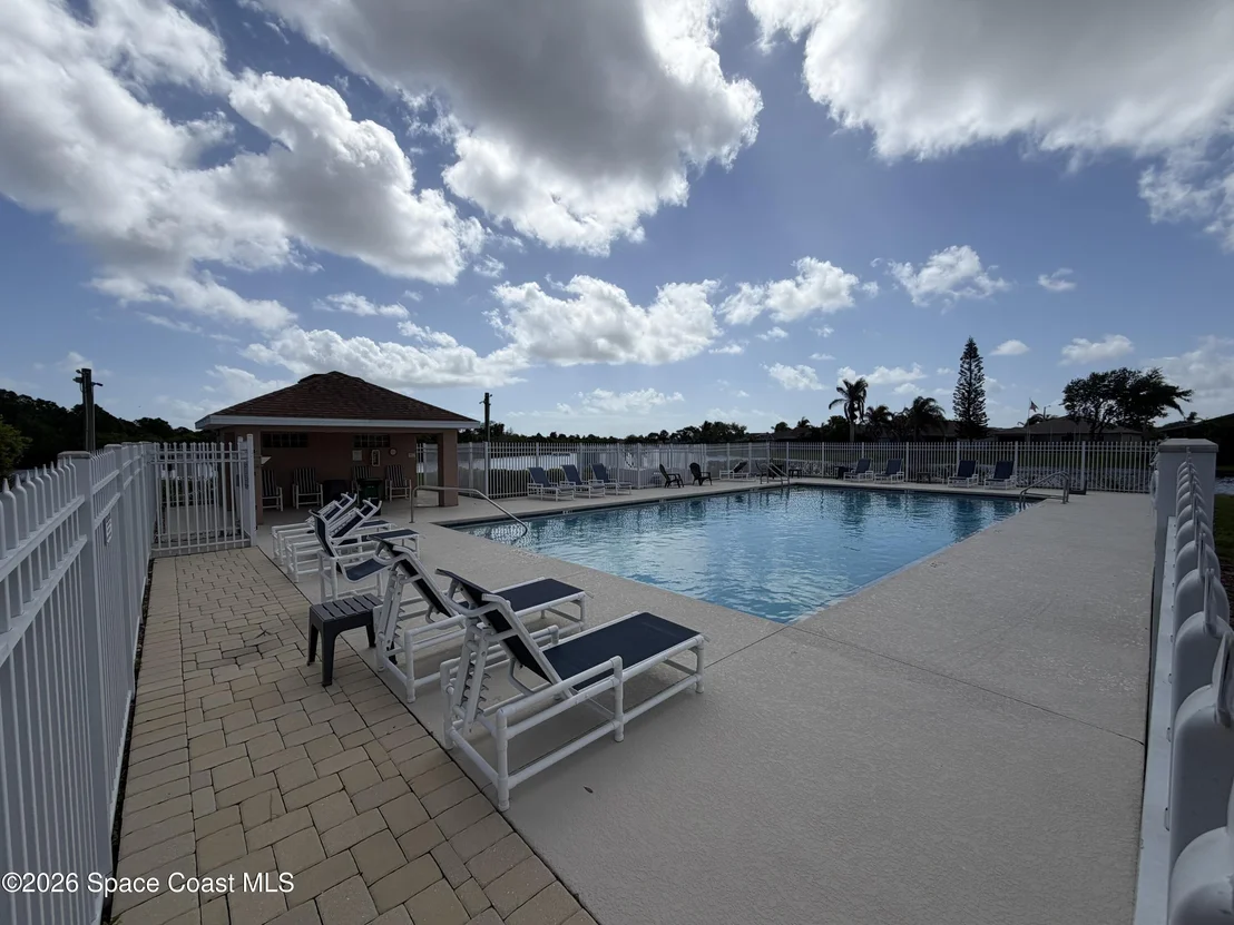 Photo of 2085 Bayhill Drive