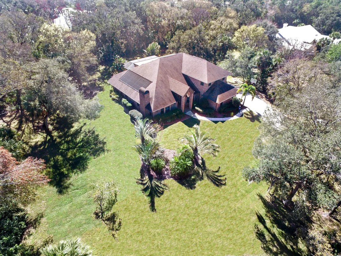 Photo of 3905 Hidden Oaks Lane