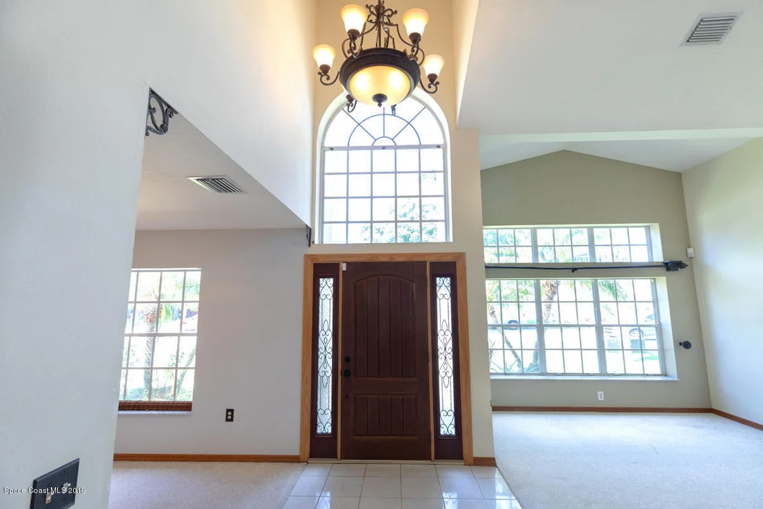 Photo of 2644 Lowell Circle