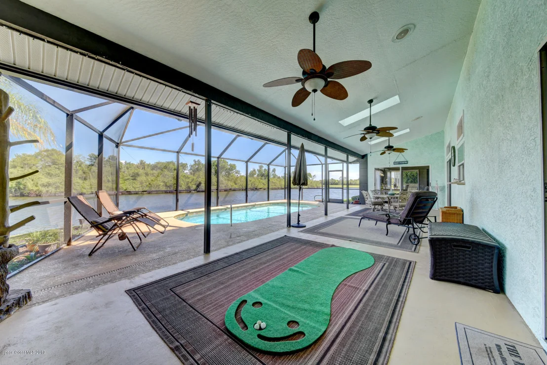 Photo of 521 Spring Lake Drive