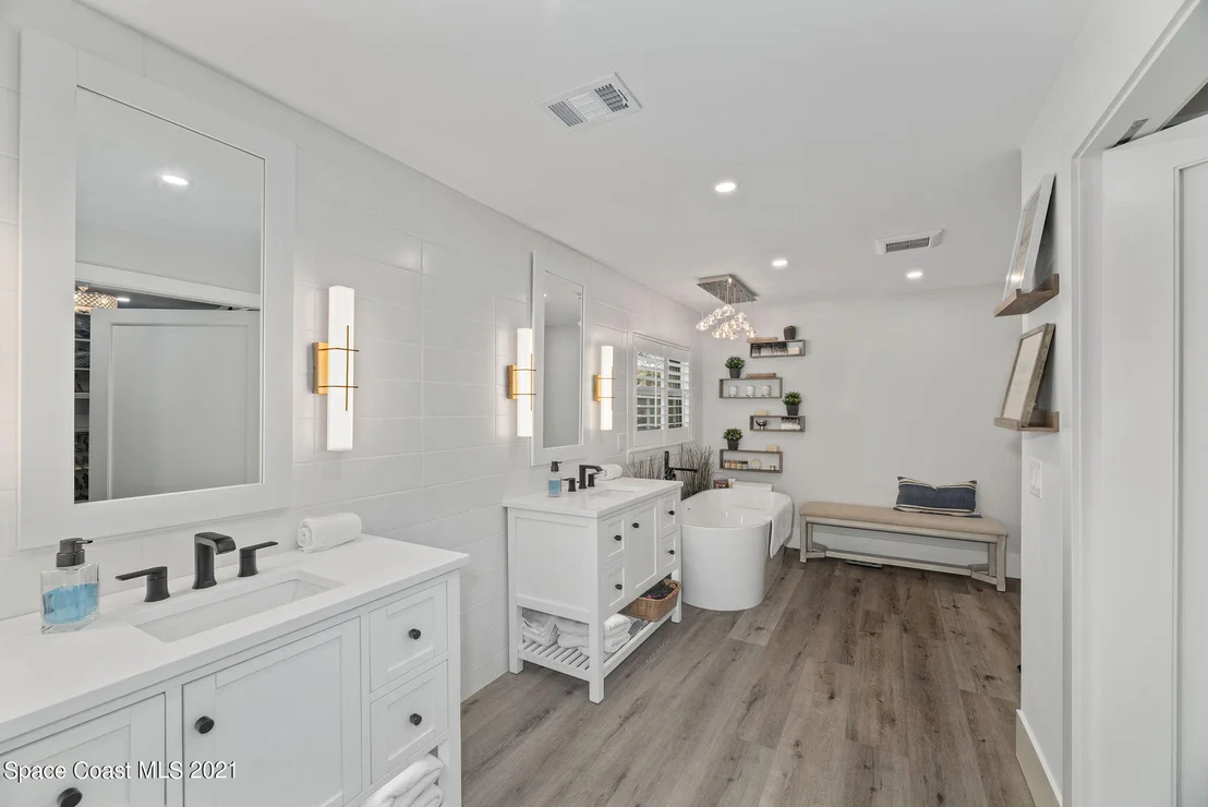 Photo of 235 Sea Crest Drive