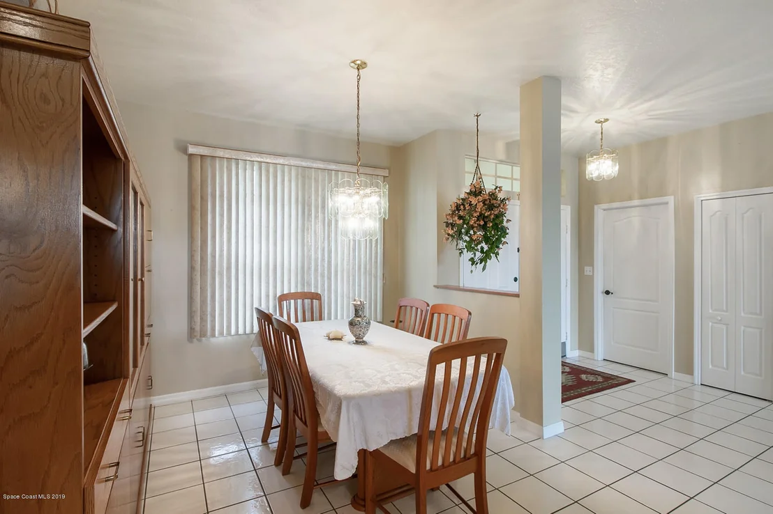Photo of 4926 Buttonwood Drive