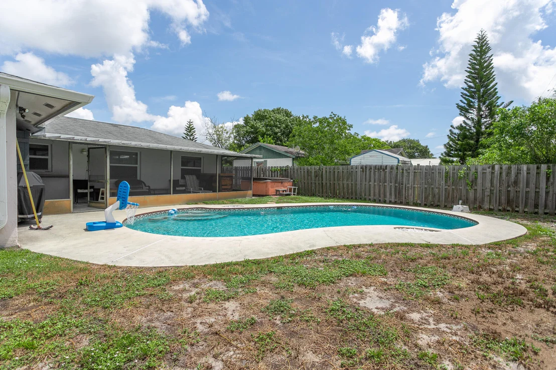 Photo of 2976 Matthew Drive