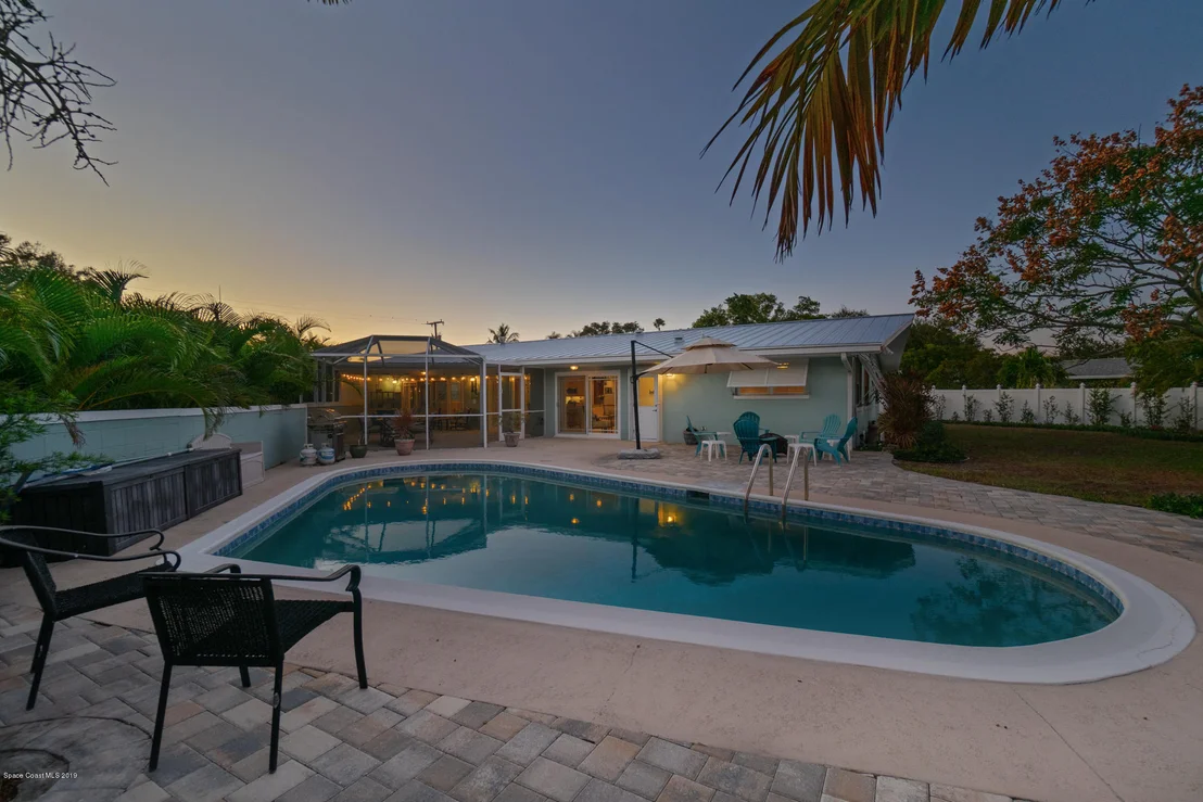 Photo of 905 Magnolia Drive