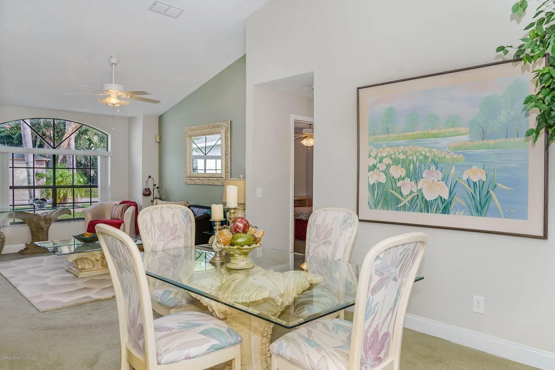 Photo of 857 Spirea Drive