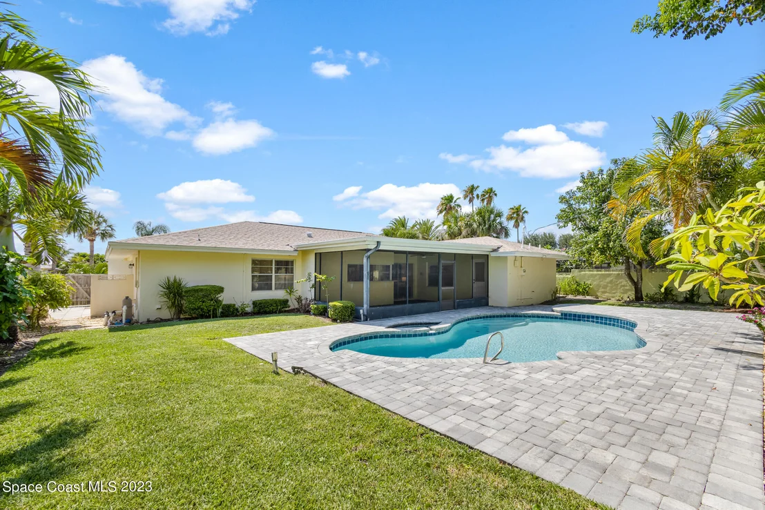 Photo of 605 Bimini Road