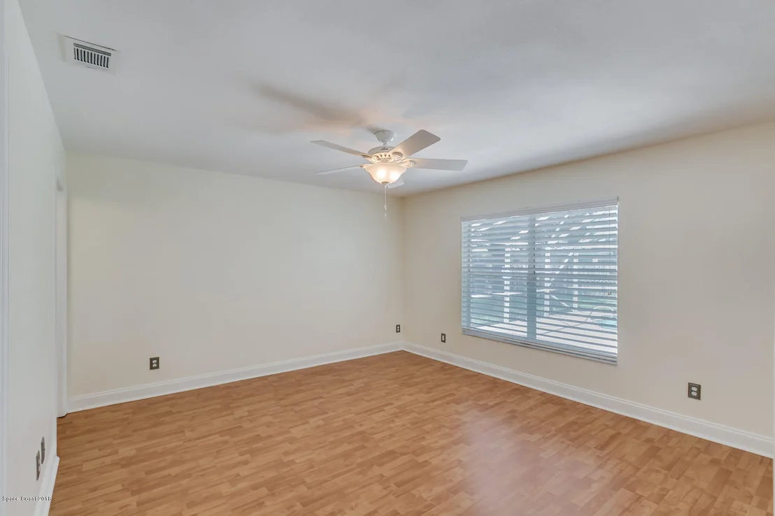 Photo of 1433 Colt Way