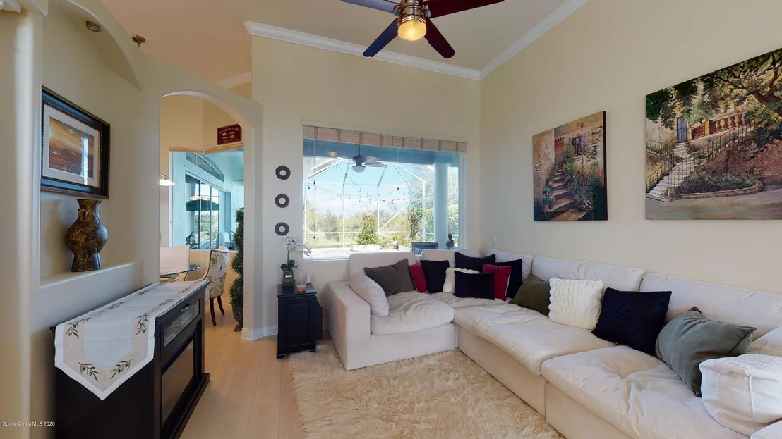 Photo of 1215 Starling Way