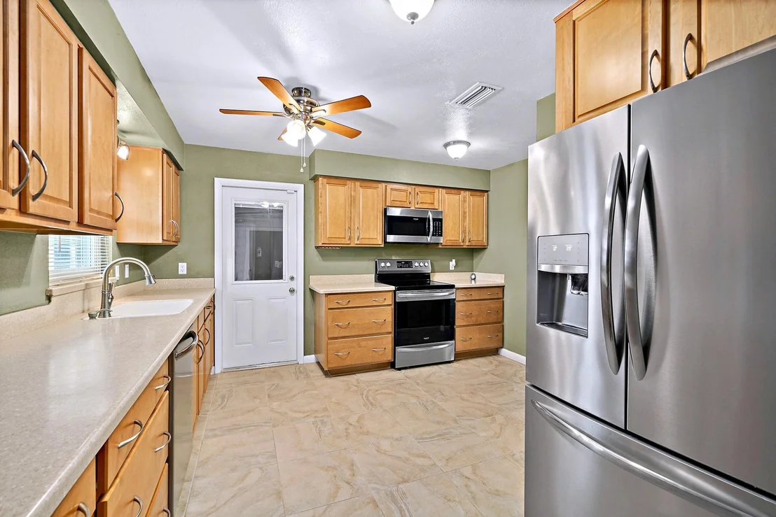 Photo of 1096 Madrid Road