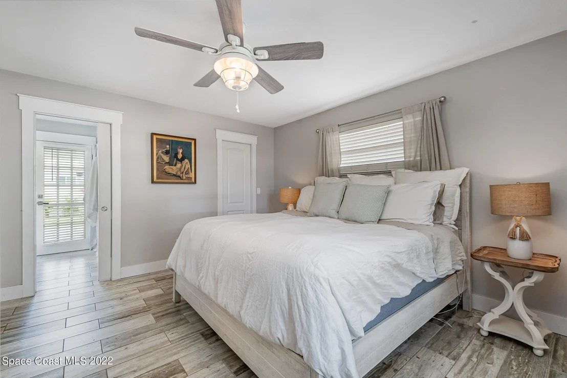 Photo of 214 7th Avenue