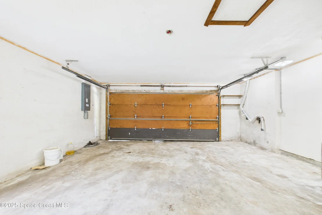 Photo of 3583 James Road