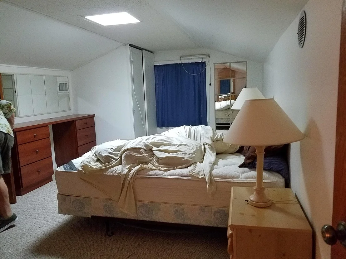 Photo of Unit 6 at 8520 Highway 1 B-6