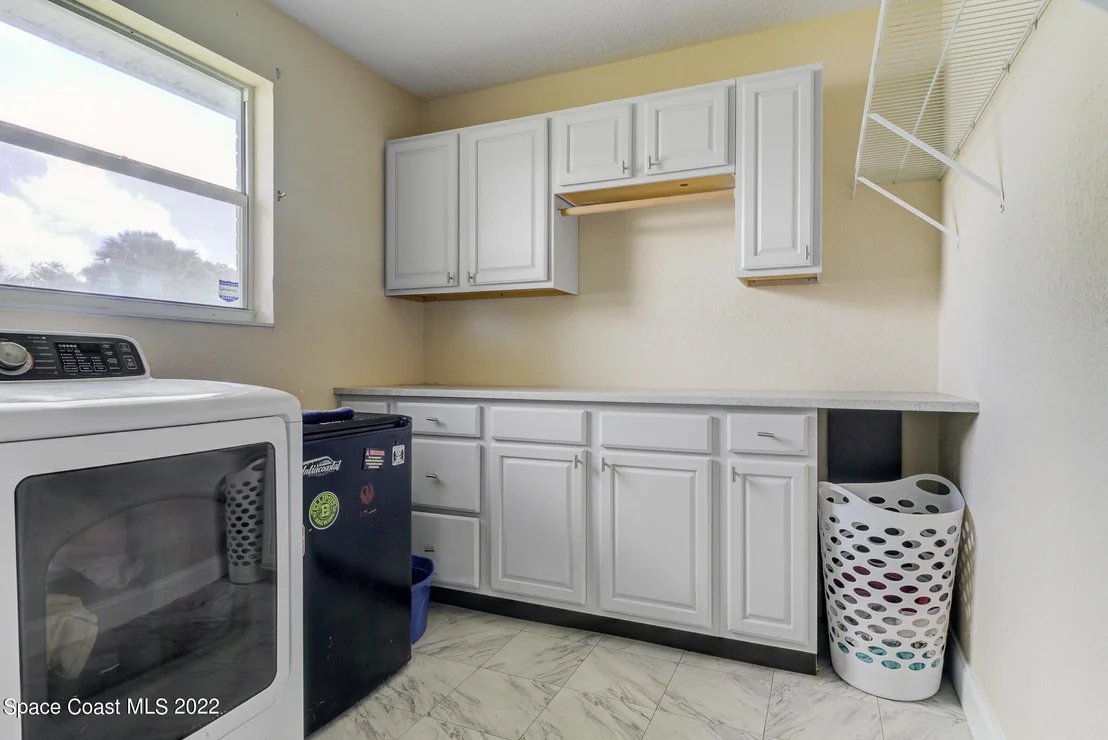 Photo of 2561 Stratford Drive