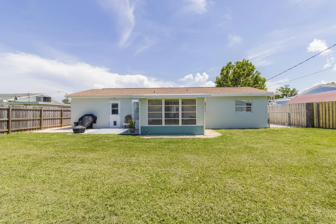 Photo of 2732 Locksley Road
