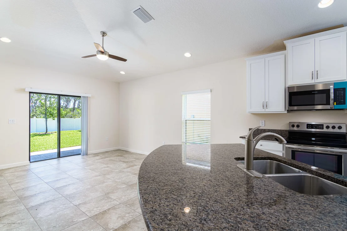 Photo of 1555 Fuji Drive