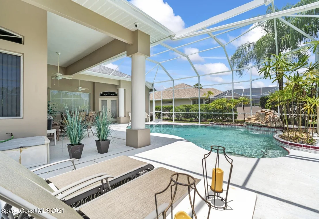 Photo of 5791 Herons Landing Drive
