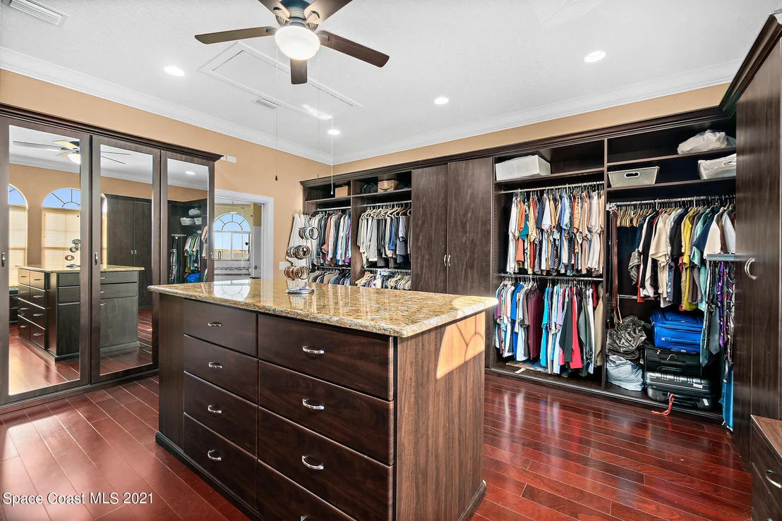Photo of 442 Lanternback Island Drive