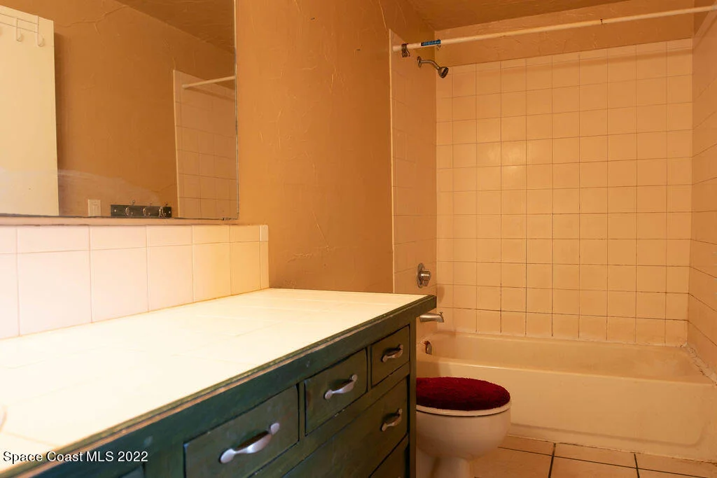 Photo of Unit 18 at 1880 Murrell Road