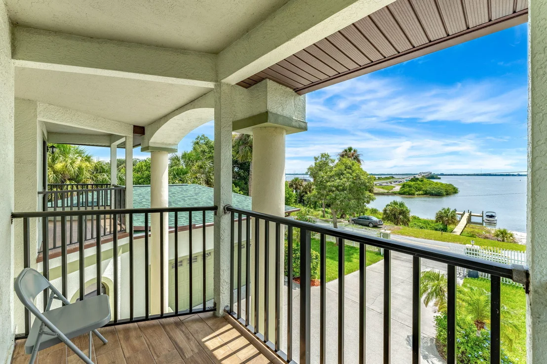 Photo of 3119 N Indian River Drive