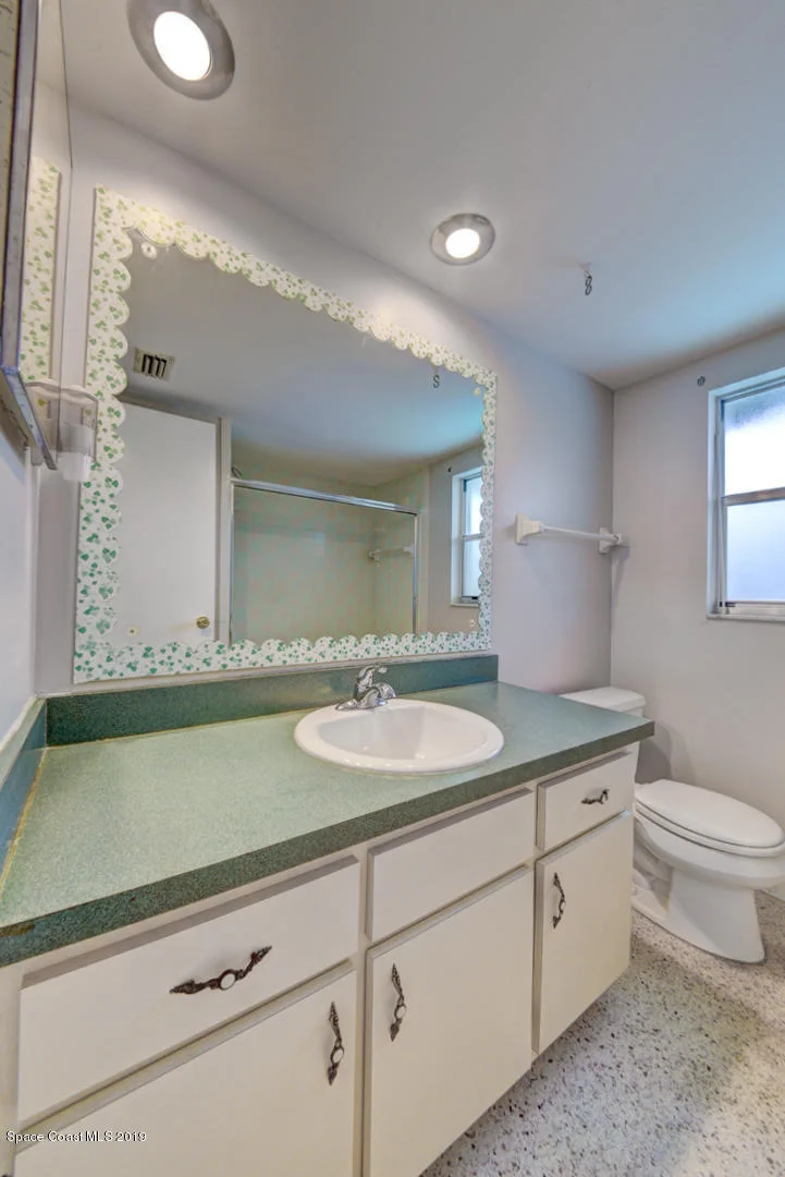 Photo of 909 Jefferson Road