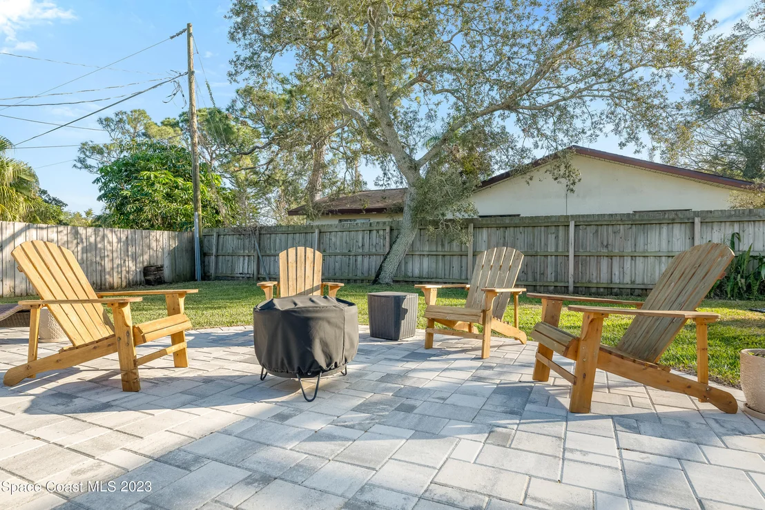 Photo of 2624 School Drive NE