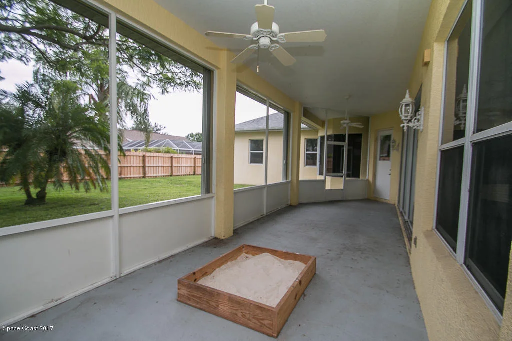 Photo of 5745 Sheffield Place