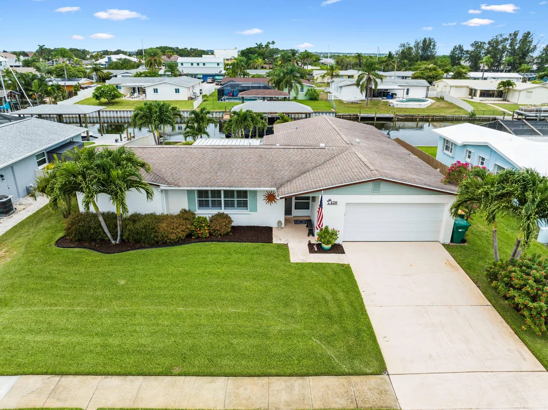 Photo of 420 Sparrow Drive