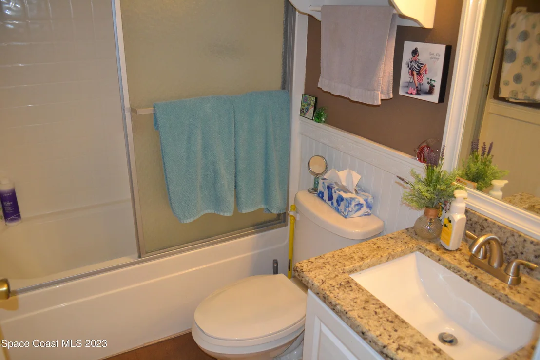 Photo of 834 Honeysuckle Drive