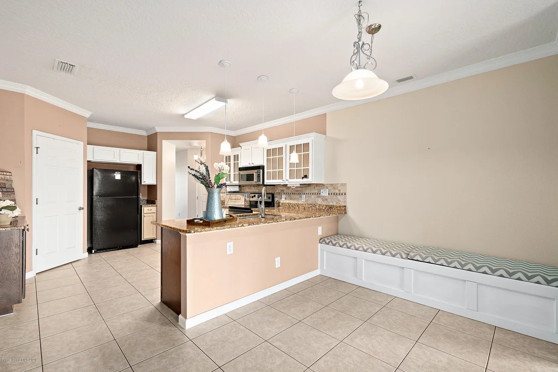 Photo of 1210 Bolle Circle