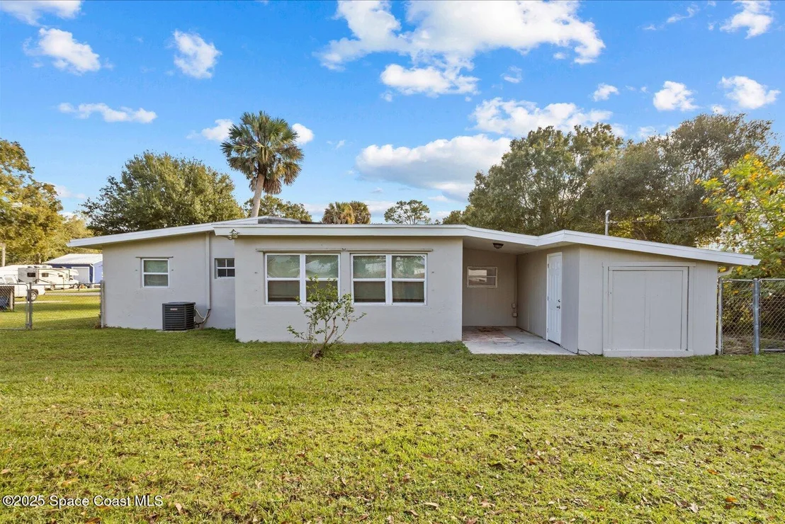 Photo of 7506 Roberts Road